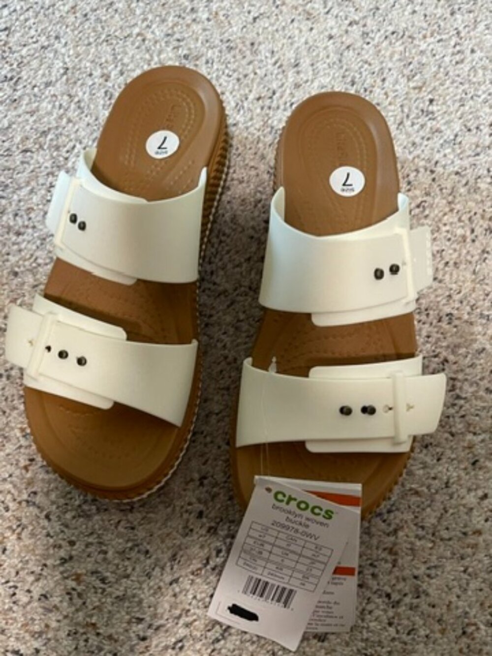 Crocs Brooklyn Woven Buckle Chalk White platform Sandals / Size 7